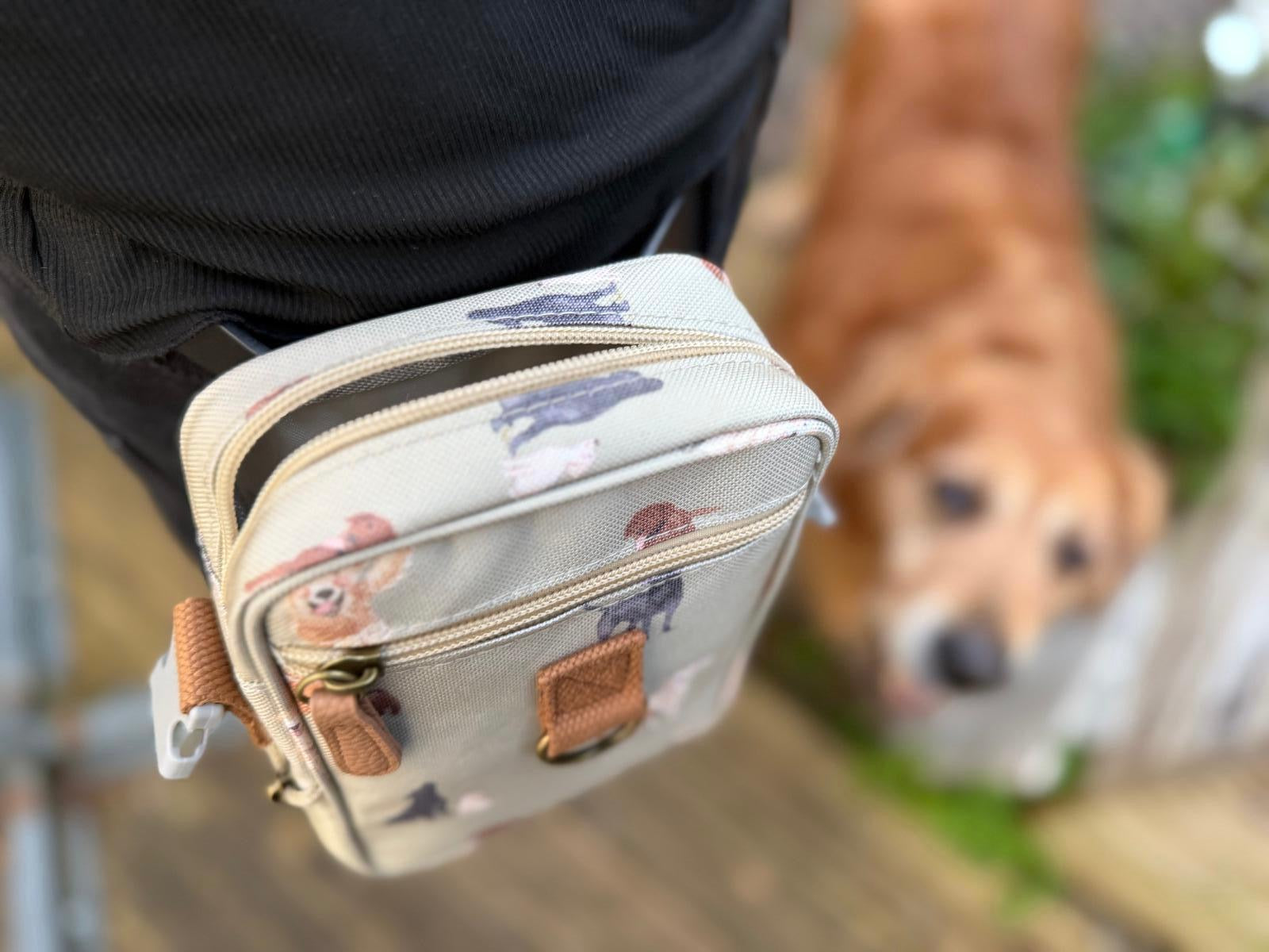Dog Walking Accessory Bag (Labradors & Retrievers)